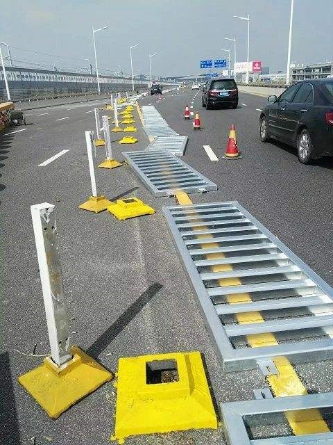 道路護欄如何快速安裝